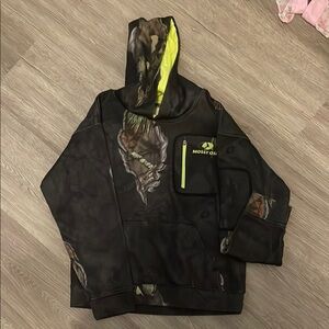 Youth Mossy Oak hoodie size medium